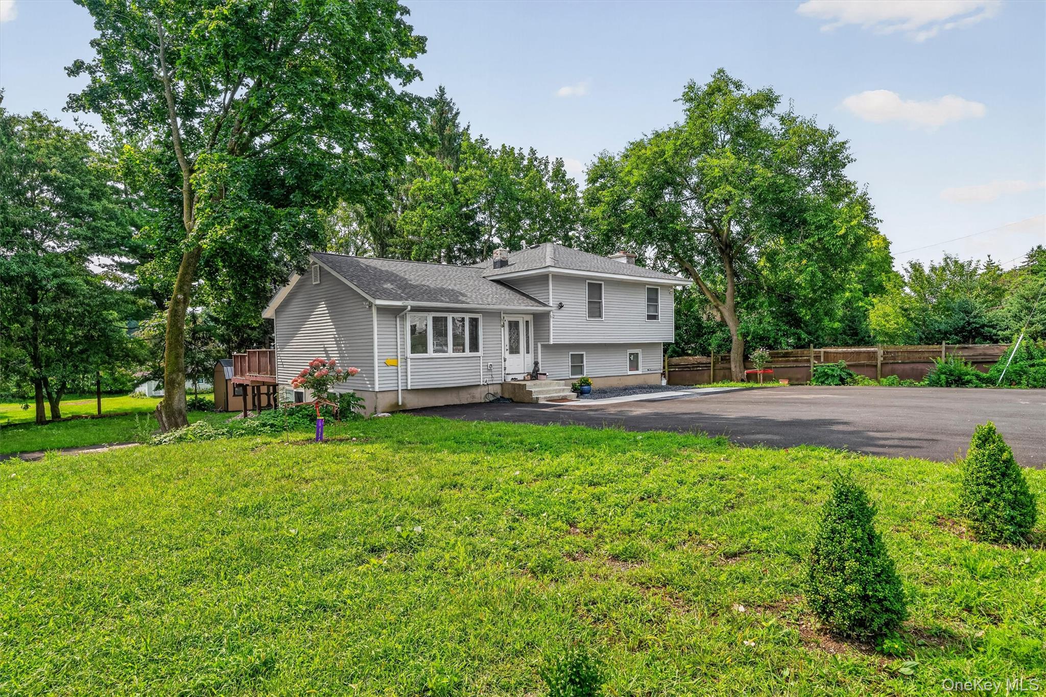 3 Ben Lomond Drive