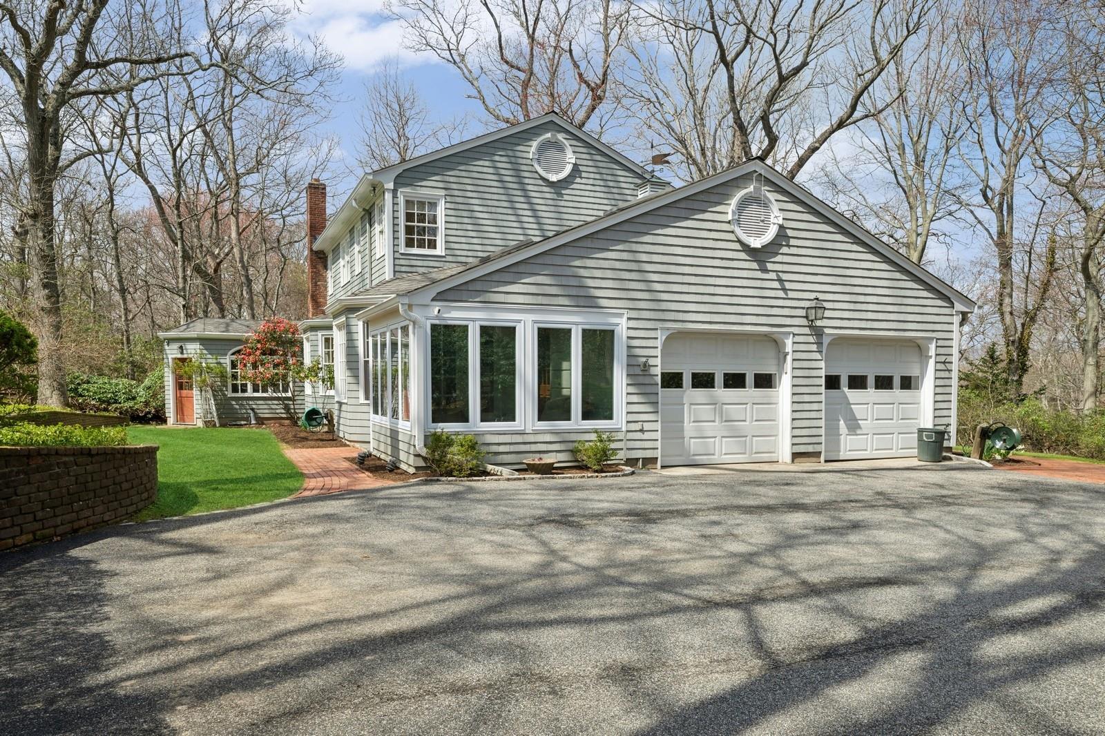 22 Druid Hill Road, Port Jefferson, New York image 5