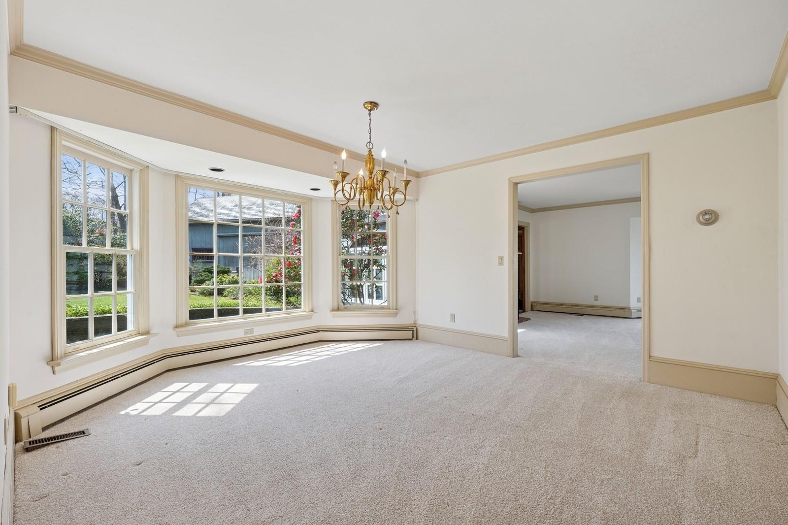 22 Druid Hill Road, Port Jefferson, New York image 26