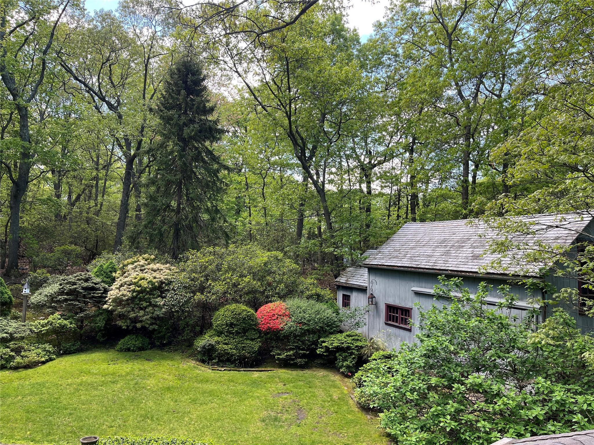 22 Druid Hill Road, Port Jefferson, New York image 39
