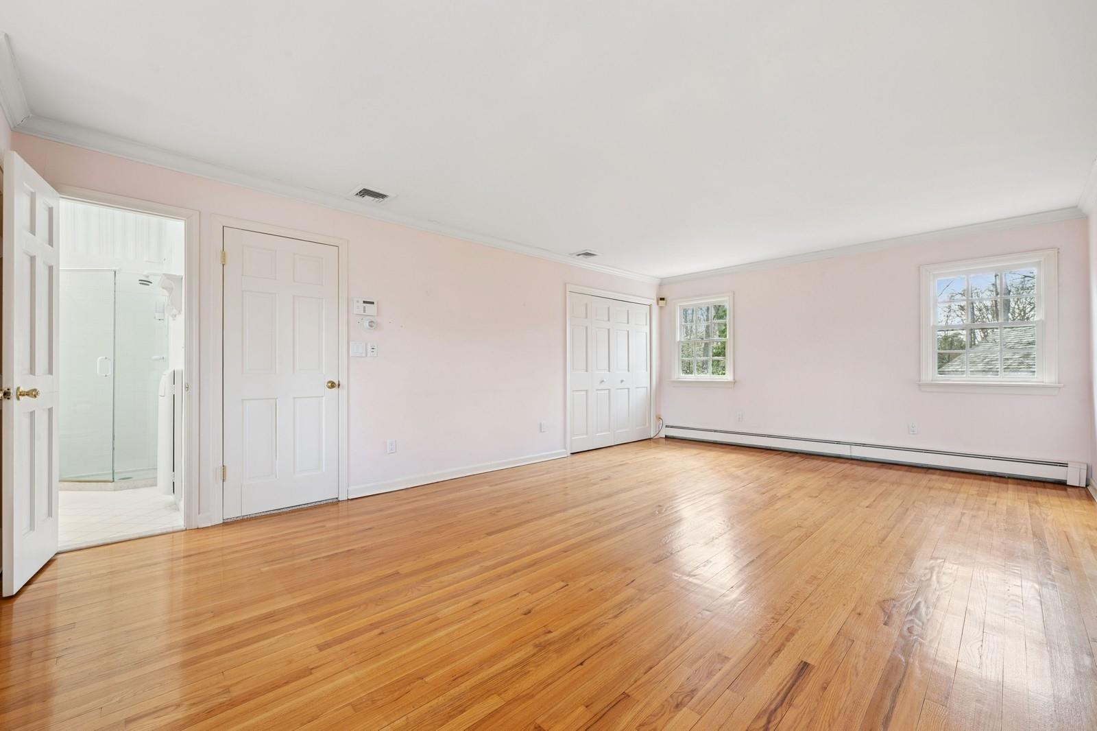 22 Druid Hill Road, Port Jefferson, New York image 22