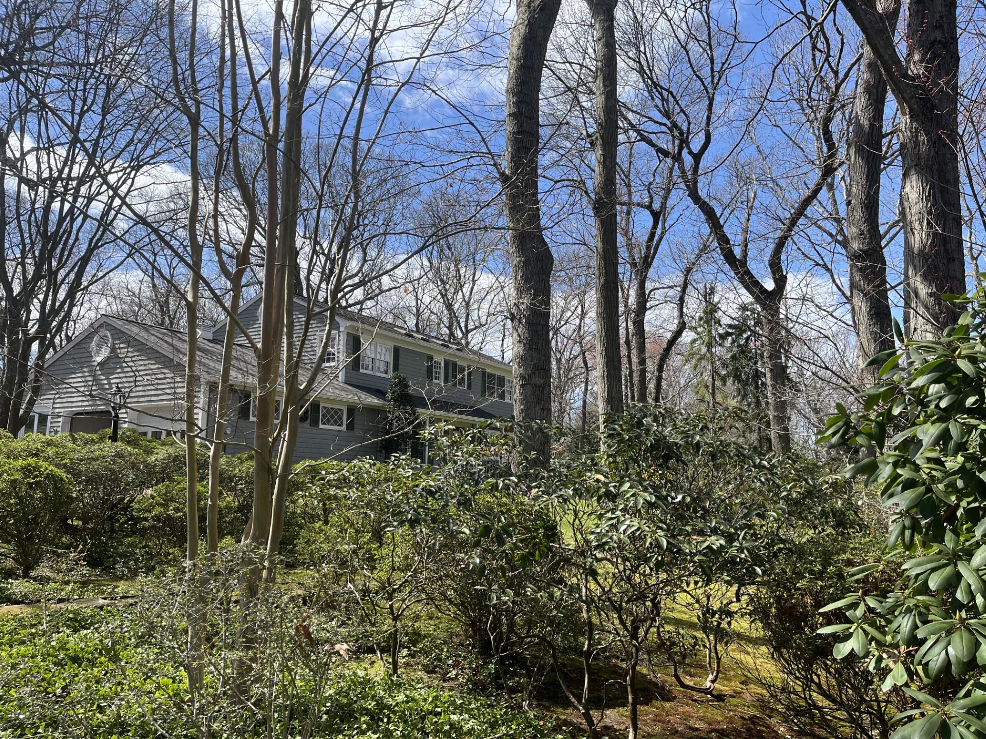 22 Druid Hill Road, Port Jefferson, New York image 8