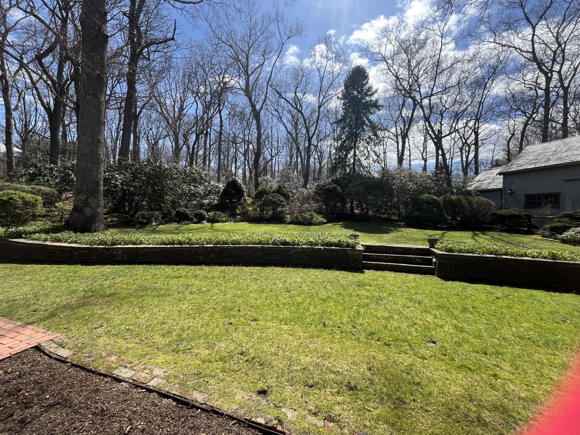 22 Druid Hill Road, Port Jefferson, New York image 6