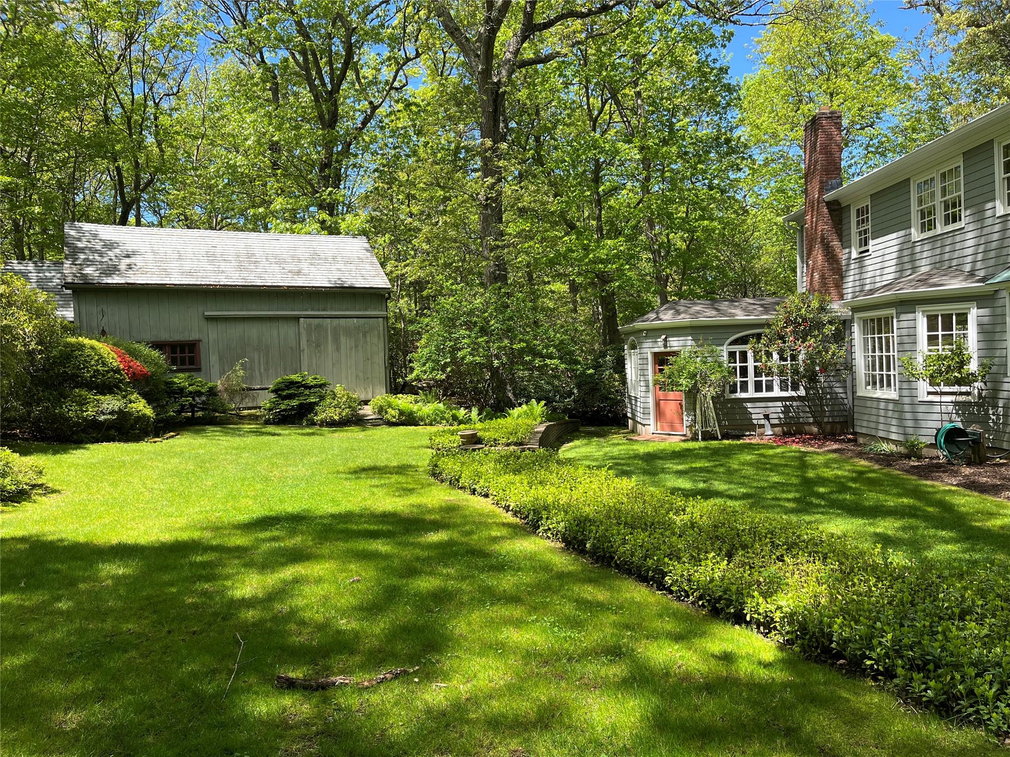 22 Druid Hill Road, Port Jefferson, New York image 4