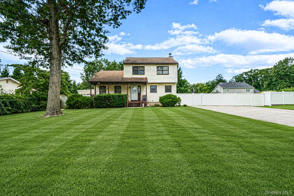 Photo of 14 Roosevelt Avenue, Nesconset, NY 11767 (MLS # 1045135)