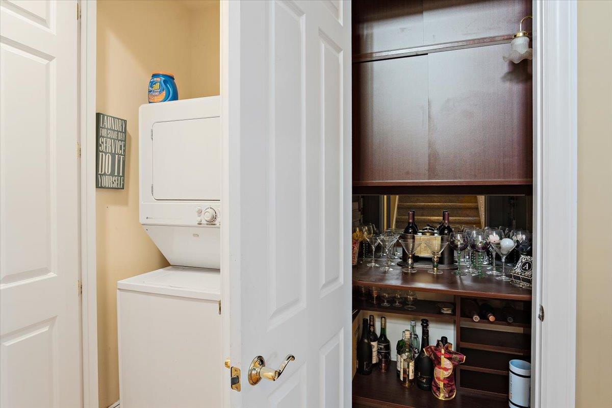 161 Harbor View Drive, Port Washington, New York image 6