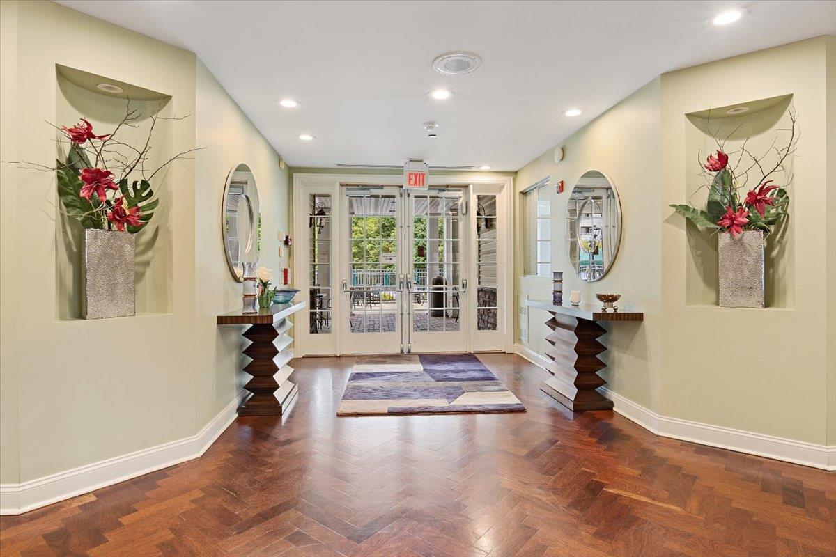 161 Harbor View Drive, Port Washington, New York image 31