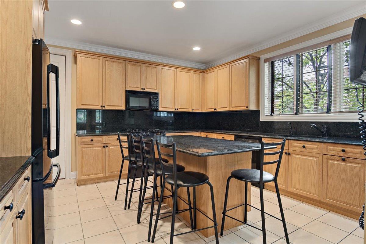 161 Harbor View Drive, Port Washington, New York image 7