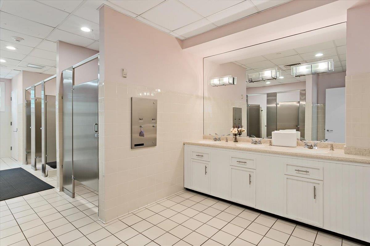 161 Harbor View Drive, Port Washington, New York image 36