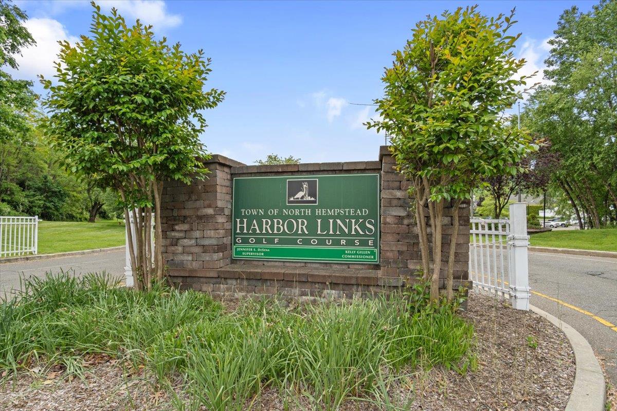 161 Harbor View Drive, Port Washington, New York image 37