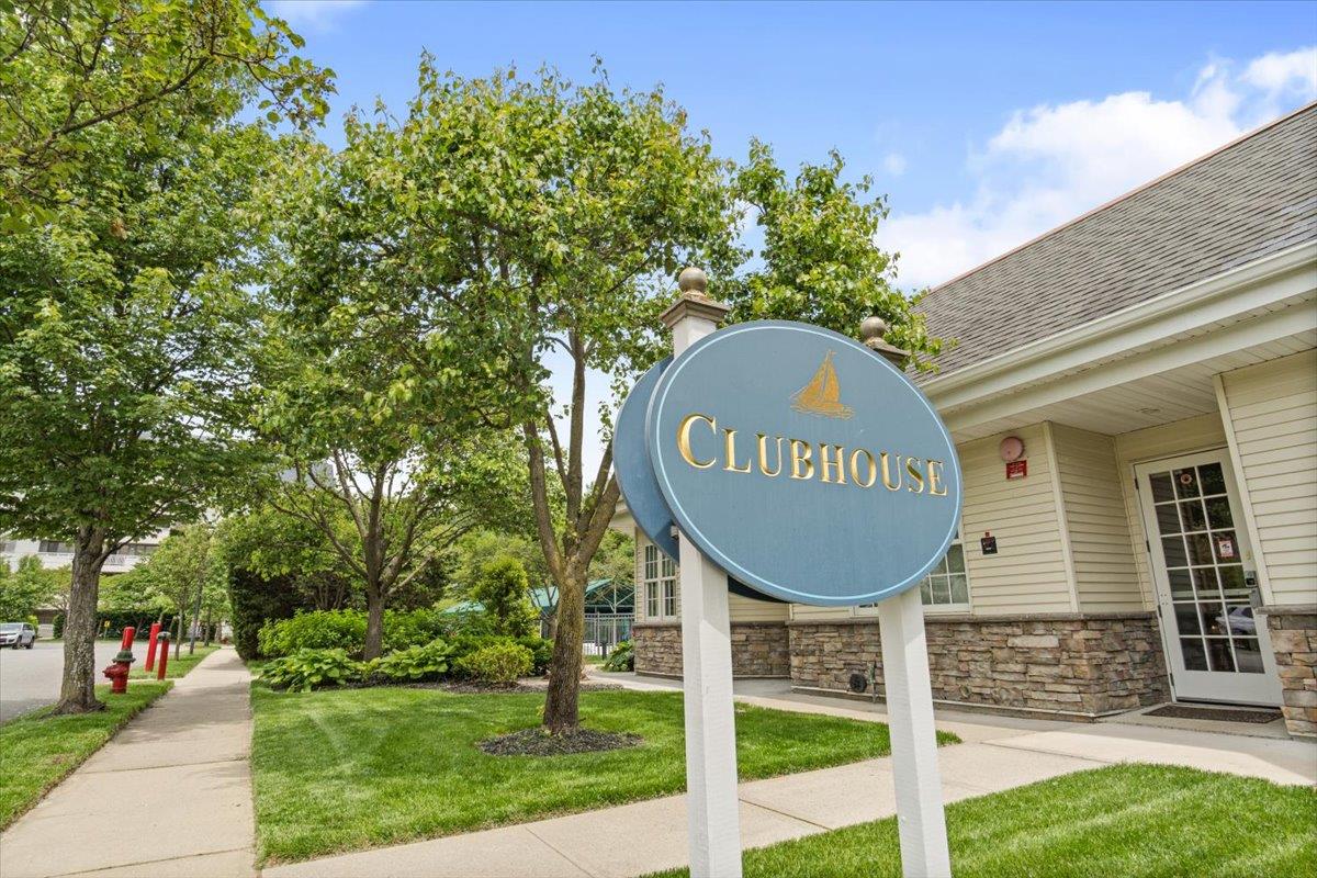 161 Harbor View Drive, Port Washington, New York image 27