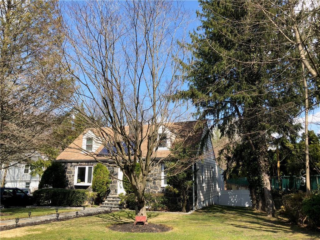 21 Marion Avenue, Hartsdale, New York image 2