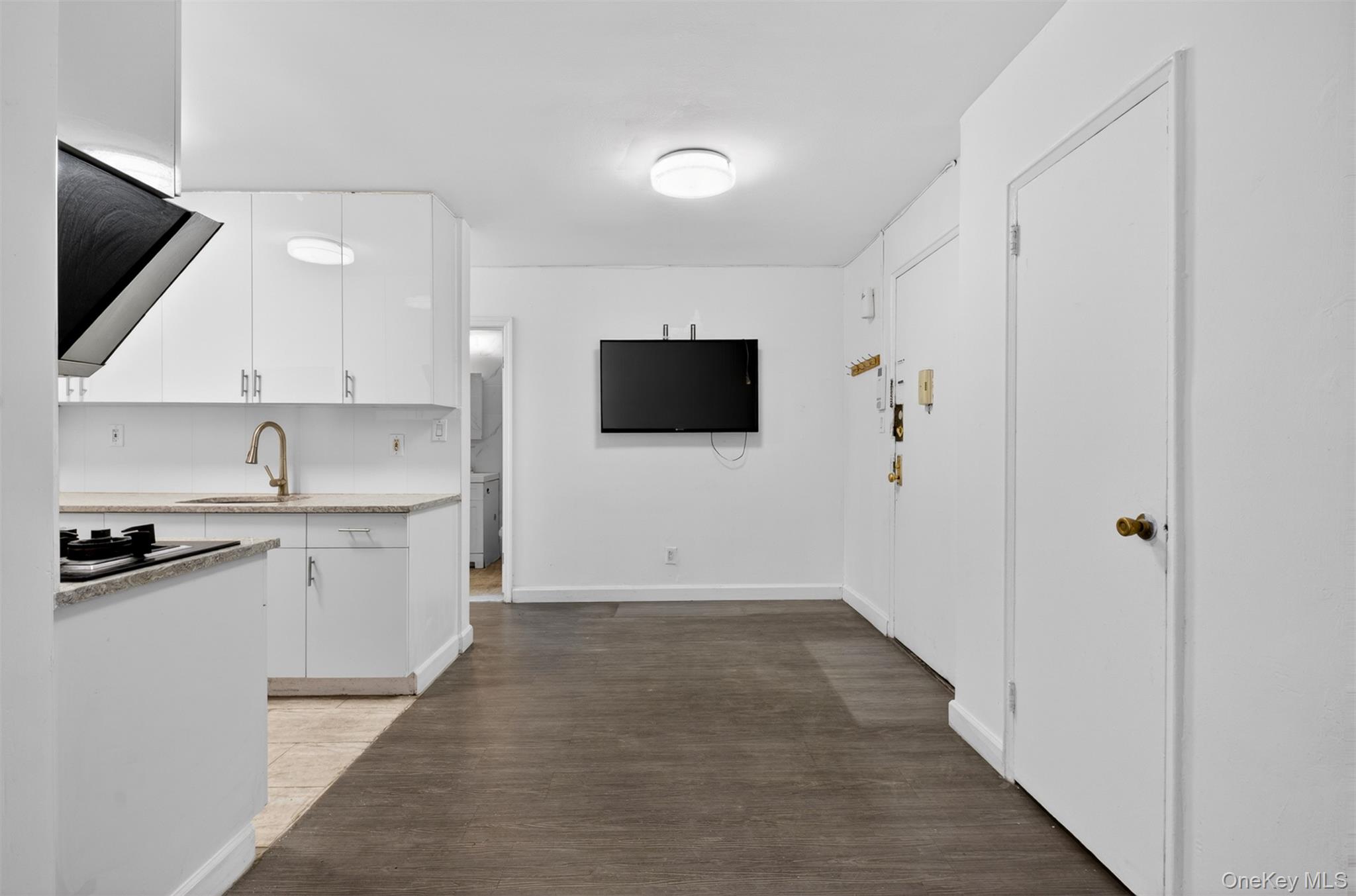 132-35 Sanford Avenue 408