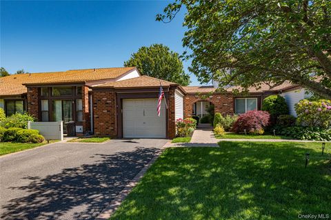 Condo For Sale - 1003 Gotham Drive<br/> Saint James, NY 11780