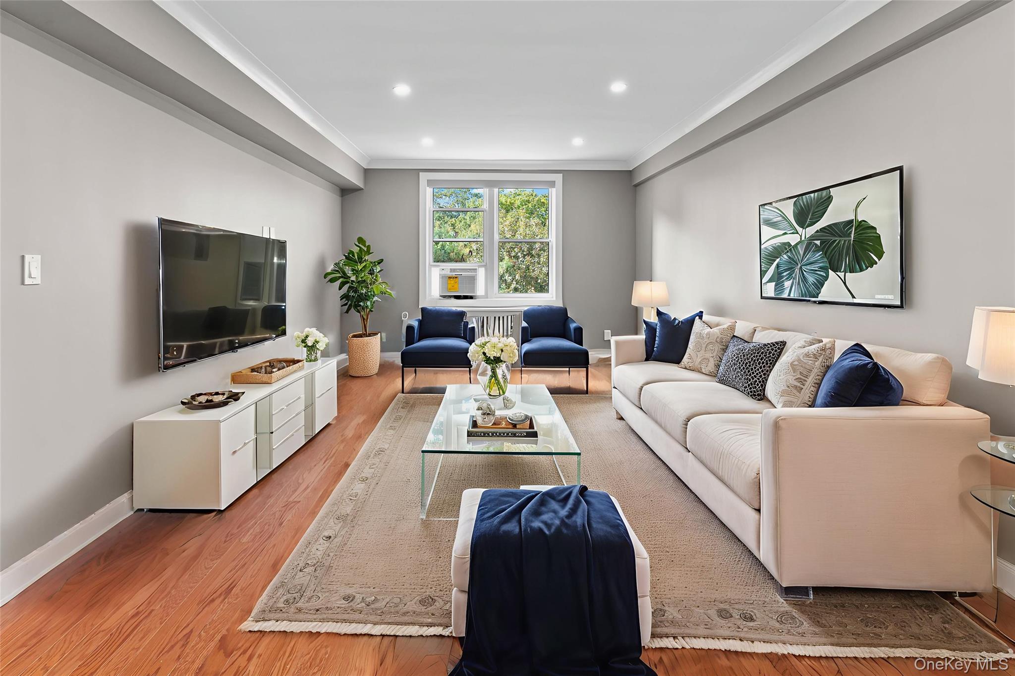 1133 Midland Avenue 6F