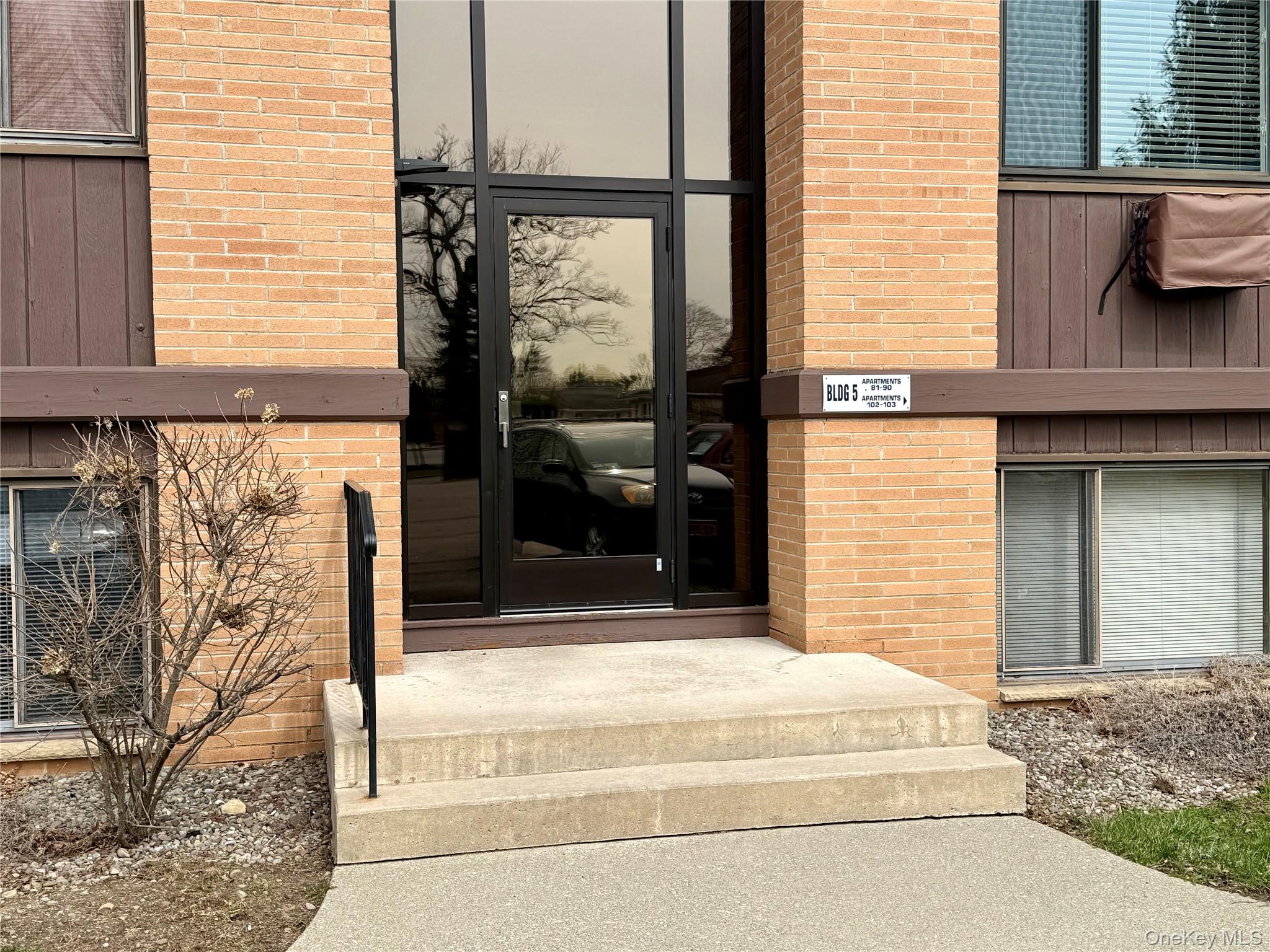 10 Oakwood Terrace 88