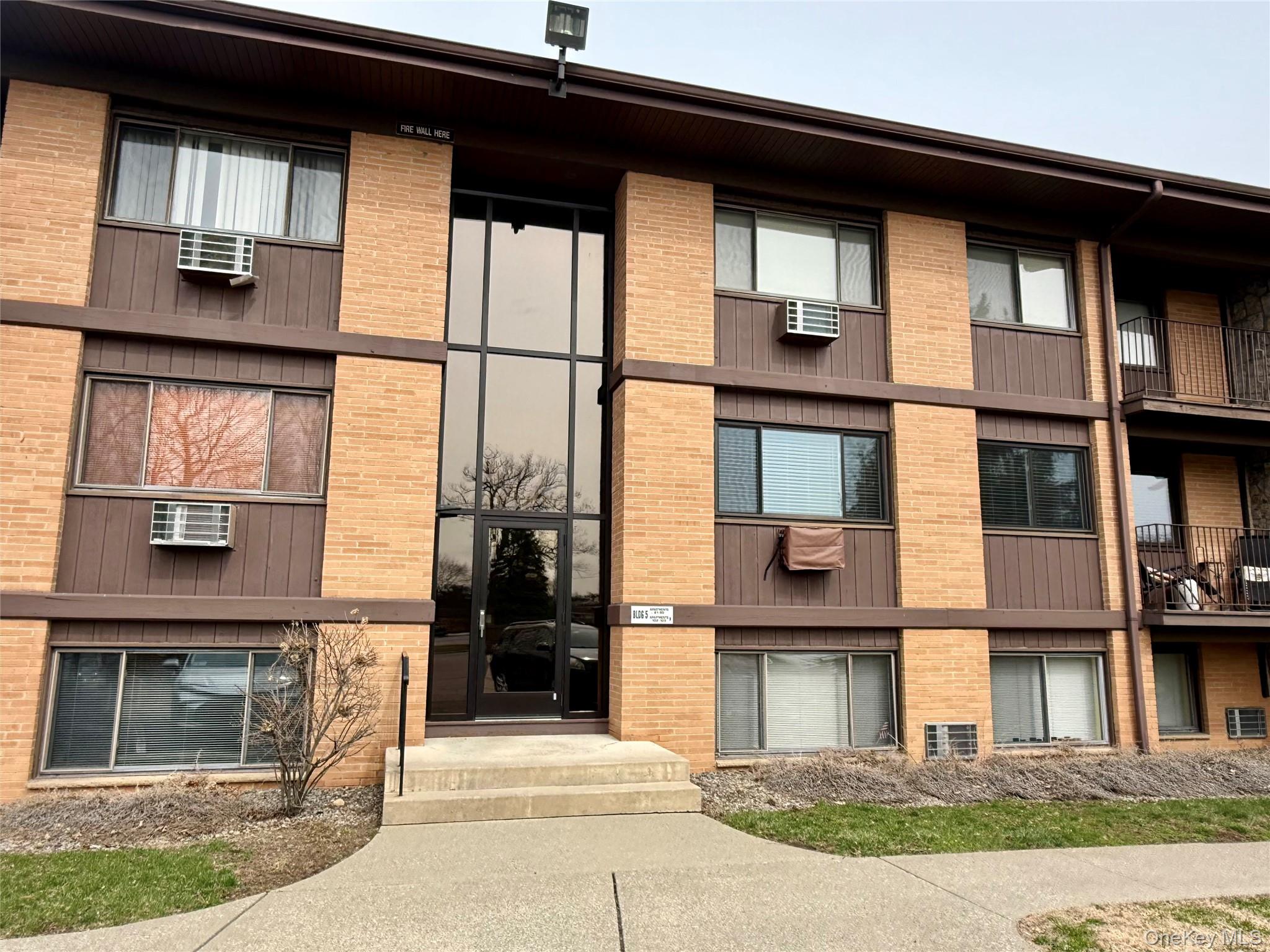 10 Oakwood Terrace 88