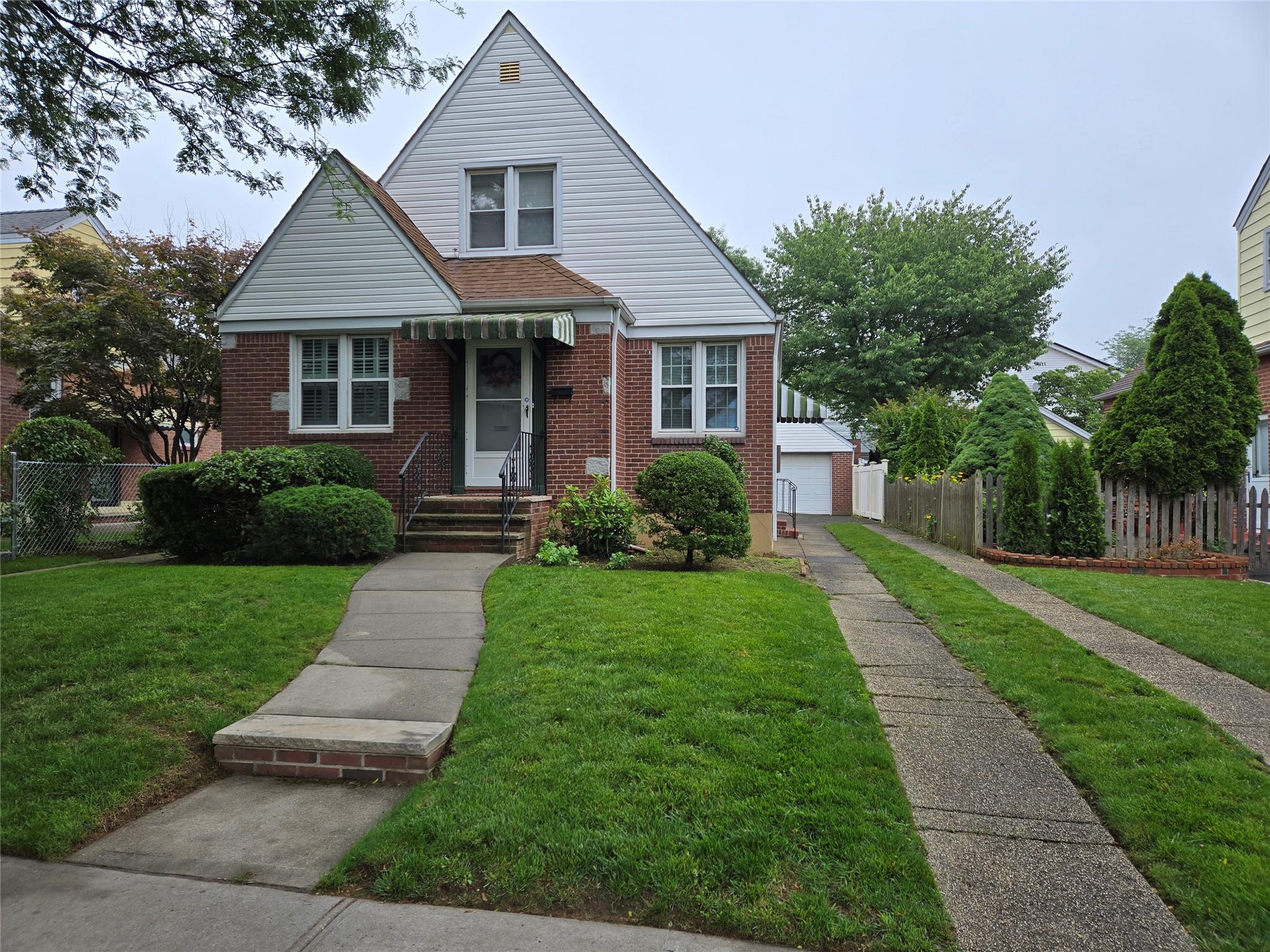 257th Street, Glen Oaks, Queens, NY - 4 Bedrooms  
2 Bathrooms - 