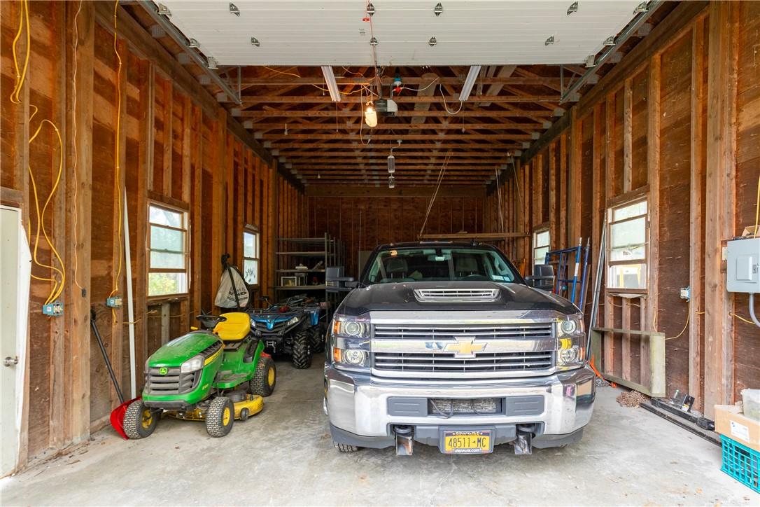 22 SW Walnut Grove Farm Road, Saugerties, New York image 25