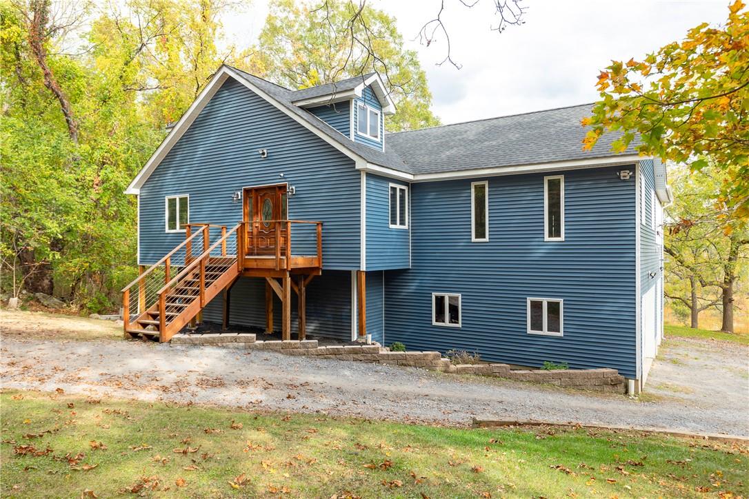 22 SW Walnut Grove Farm Road, Saugerties, New York image 2