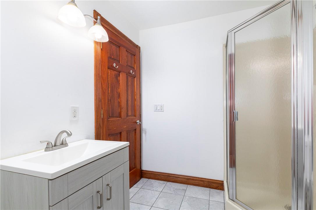 22 SW Walnut Grove Farm Road, Saugerties, New York image 15
