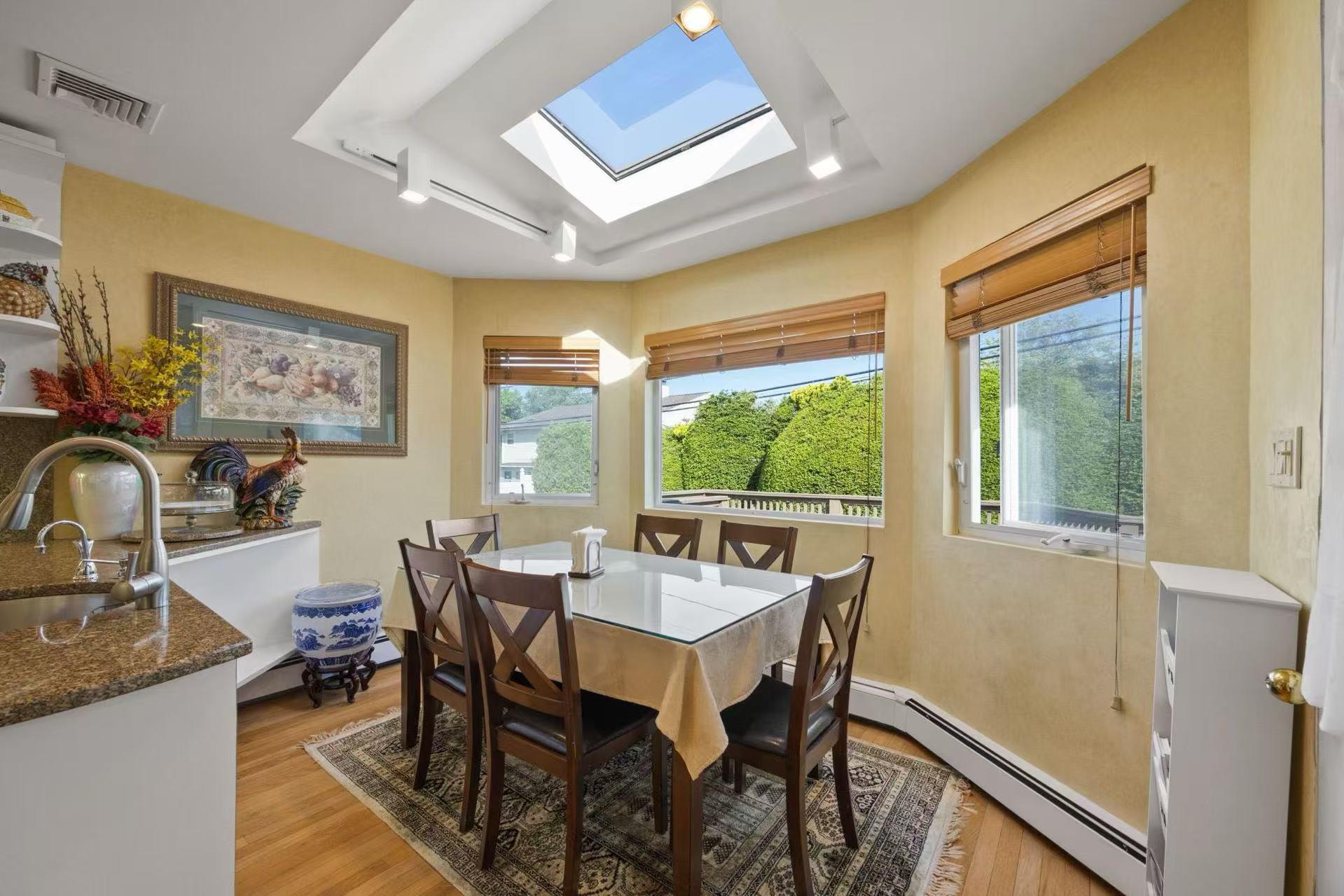 103 Birchwood Park, Jericho, New York image 13