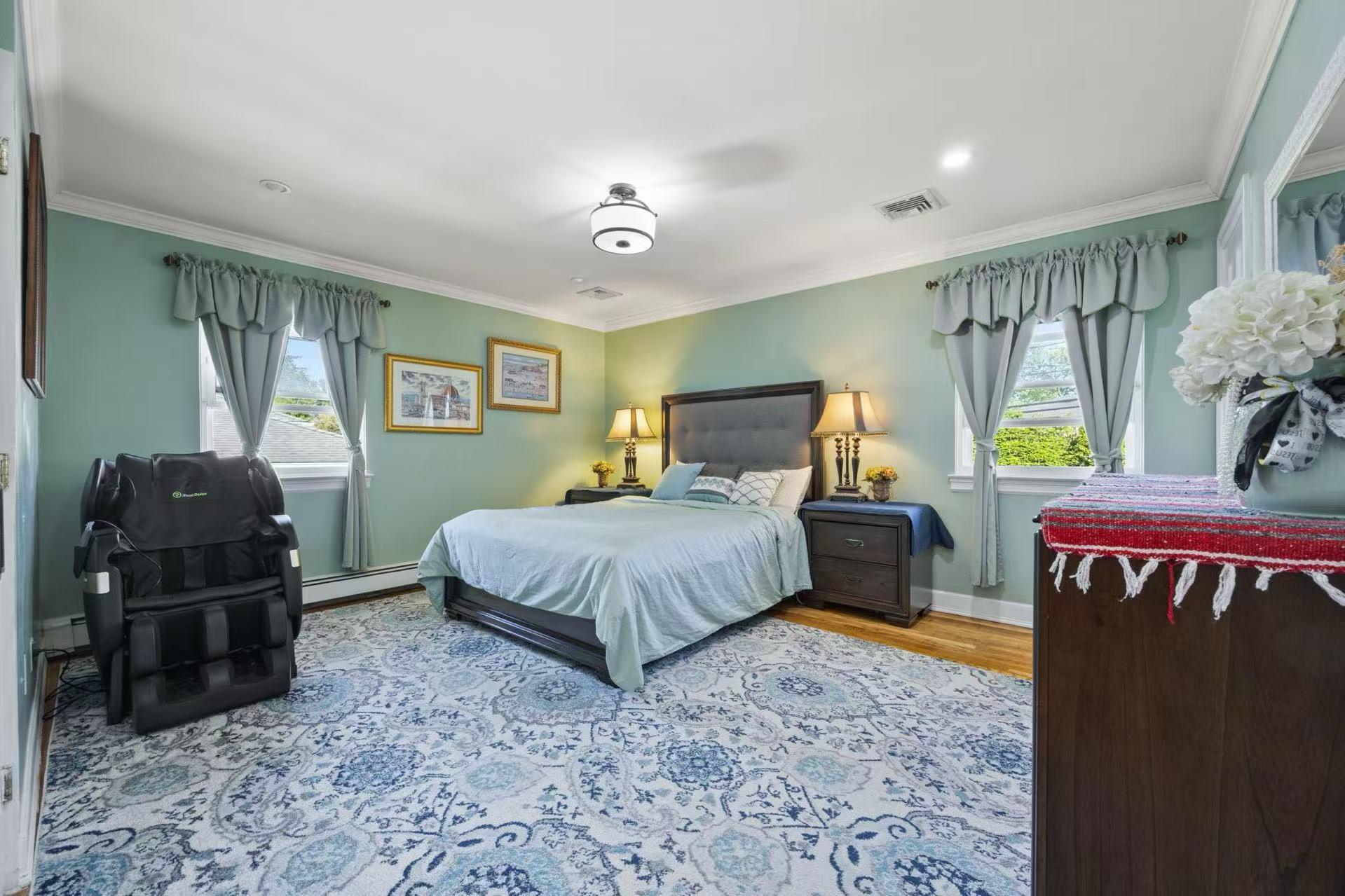 103 Birchwood Park, Jericho, New York image 11
