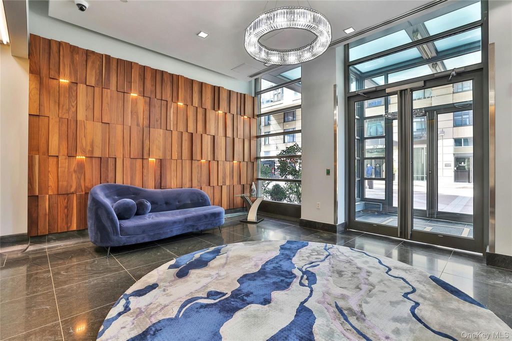 Photo of 25 City Place #10C, White Plains, NY 10601 (MLS # 949357)