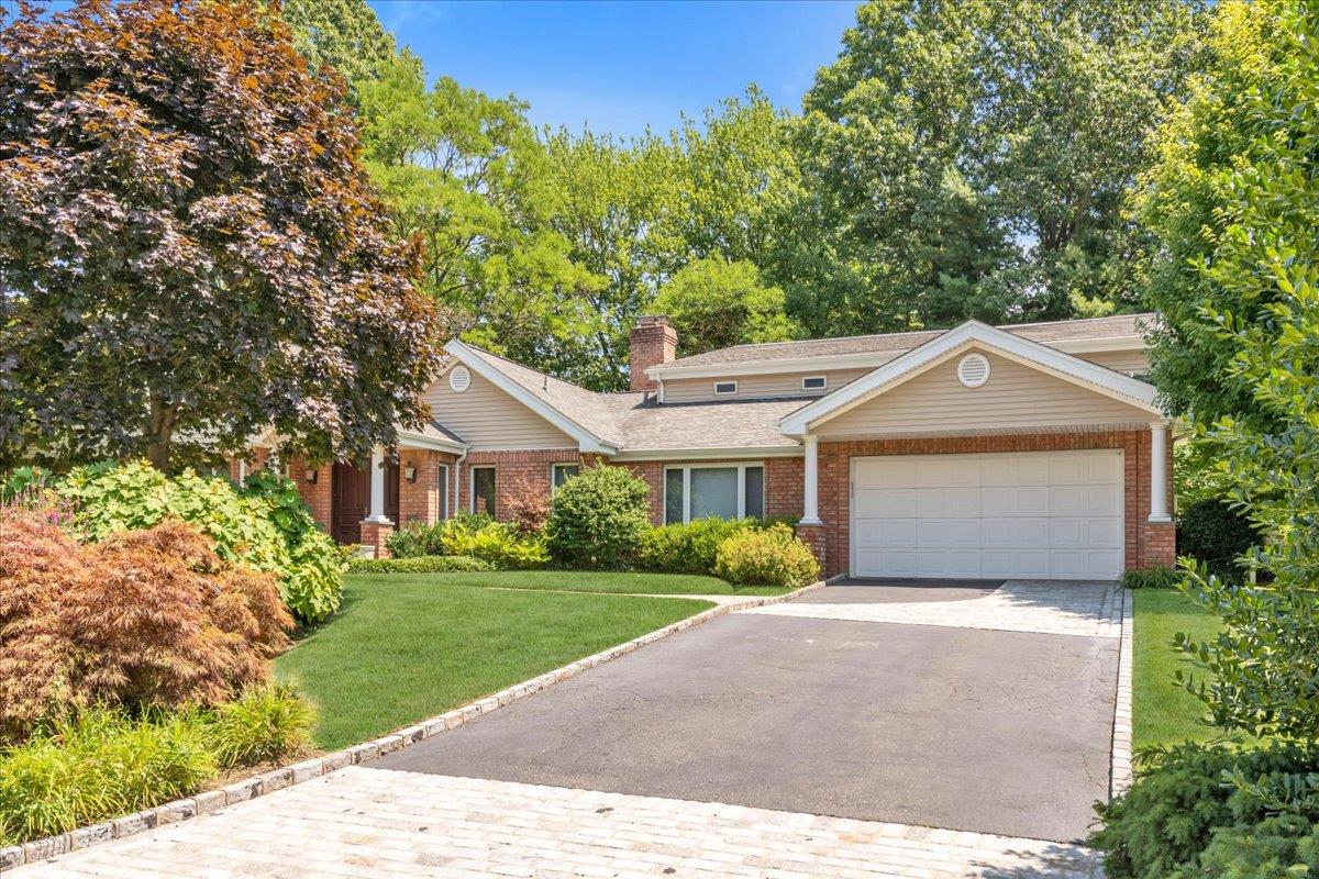 7 Fieldstone Lane, Great Neck, New York image 30