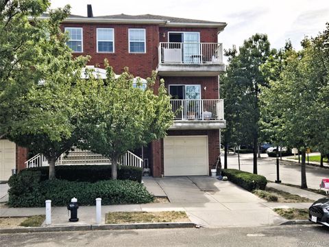 122-16 Powells Cove Boulevard 123 College Point NY 11356