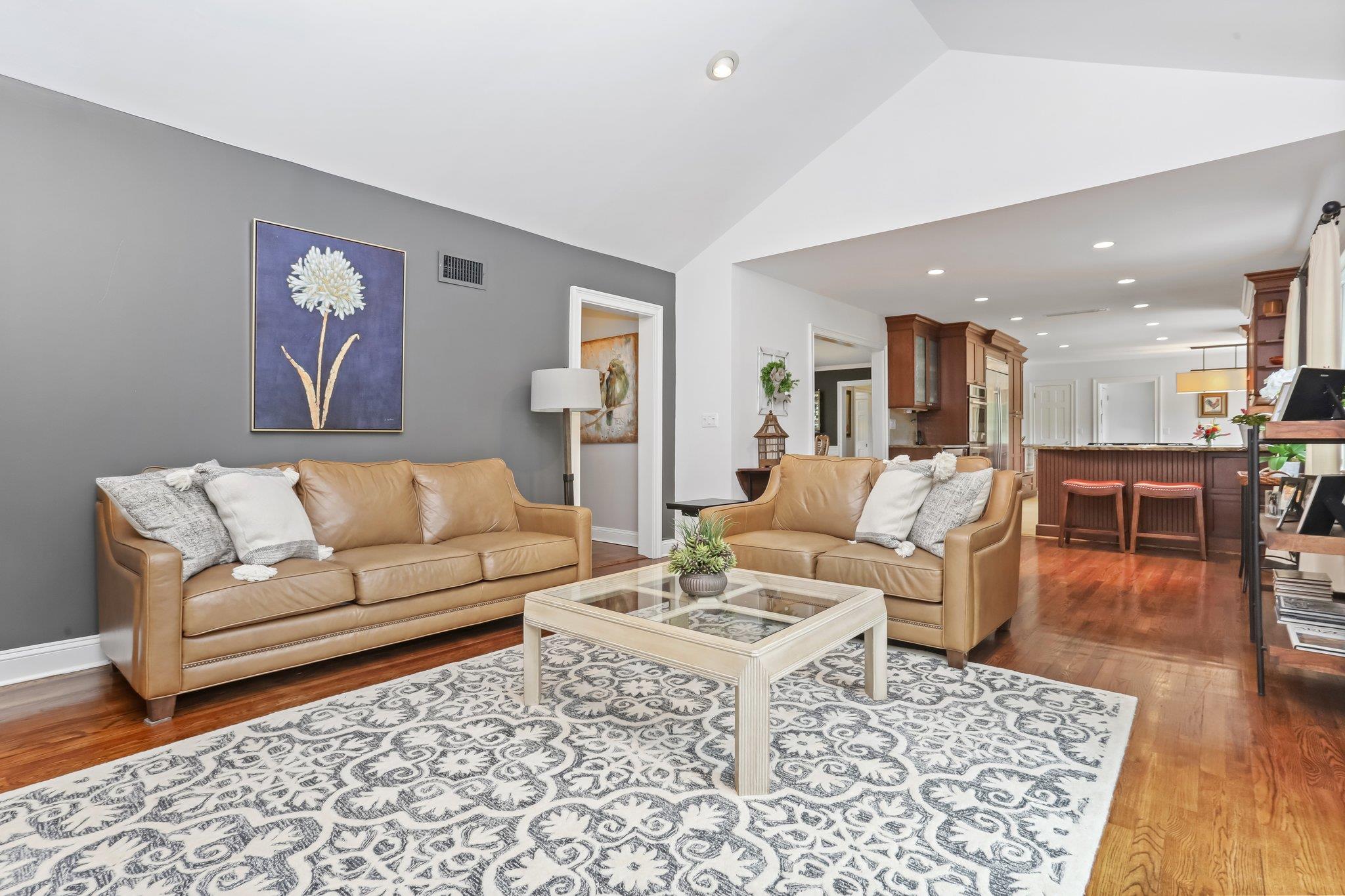35 Rockwood Place, New Rochelle, New York image 15