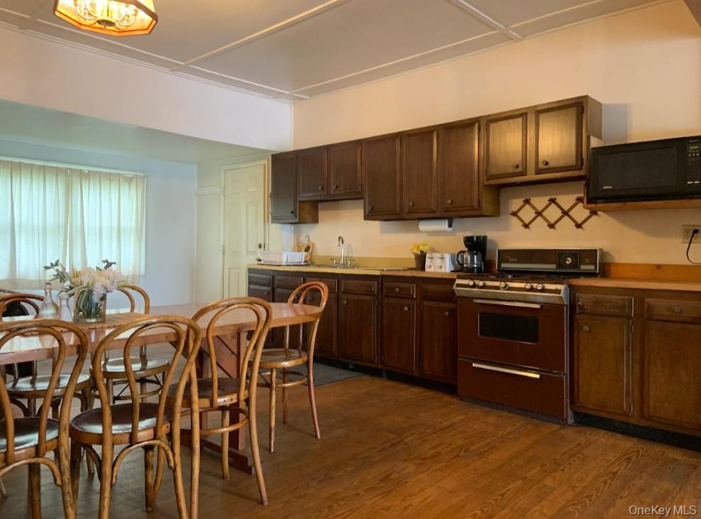 238 Lakeview Drive Road