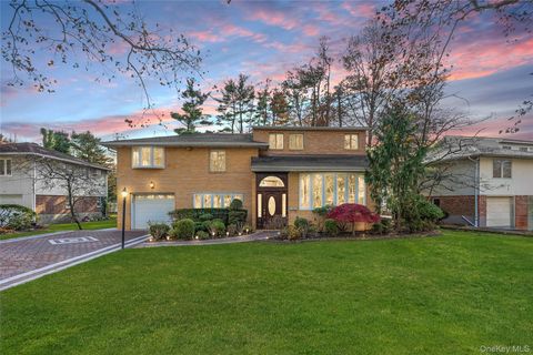 38 Lake Drive, Manhasset Hills, NY 11040 - MLS#: 937101