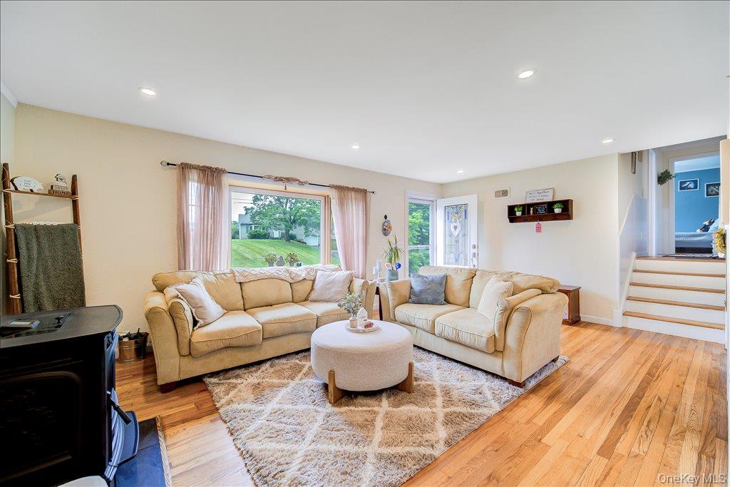 17 Brian Road - Photo 4