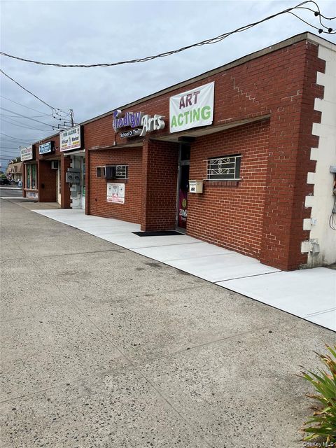 490-498 Uniondale Avenue 4 Uniondale NY 11553