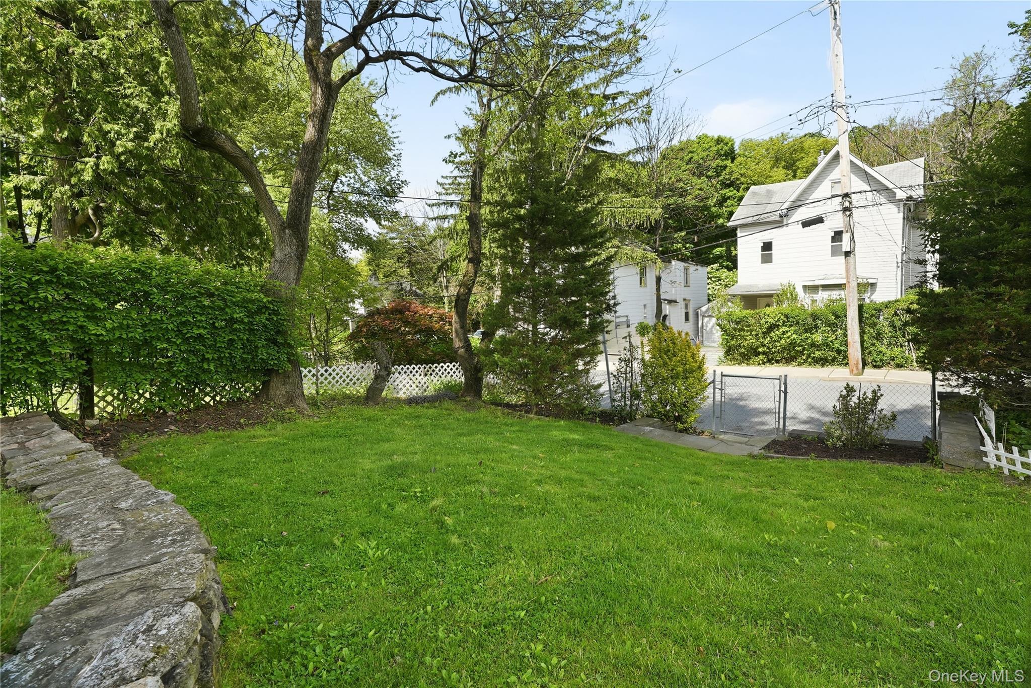 116 Carpenter Avenue