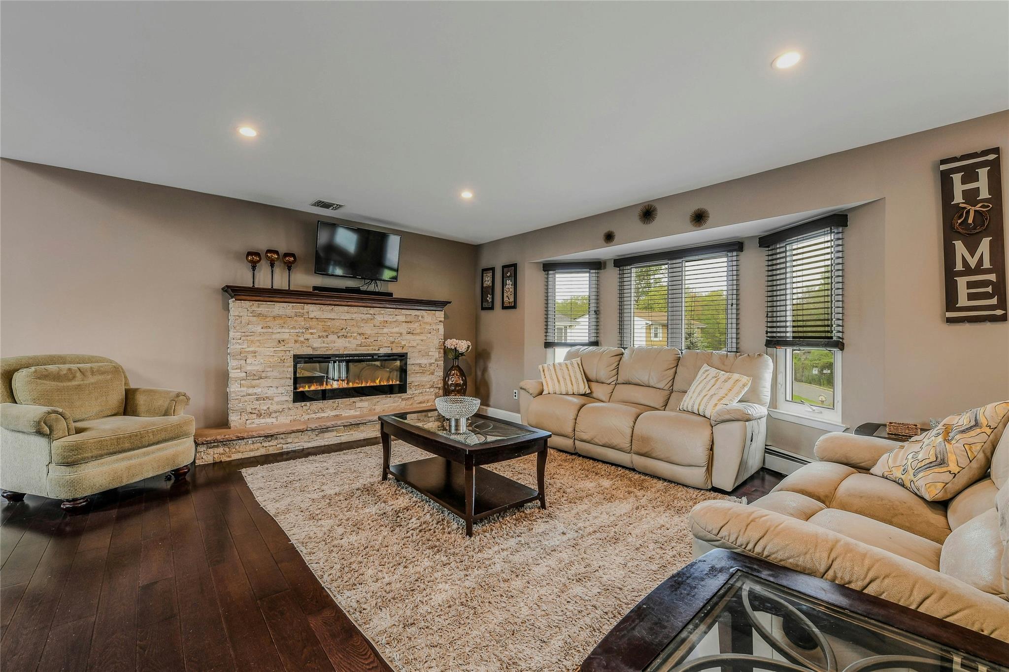 10 Garretson Avenue