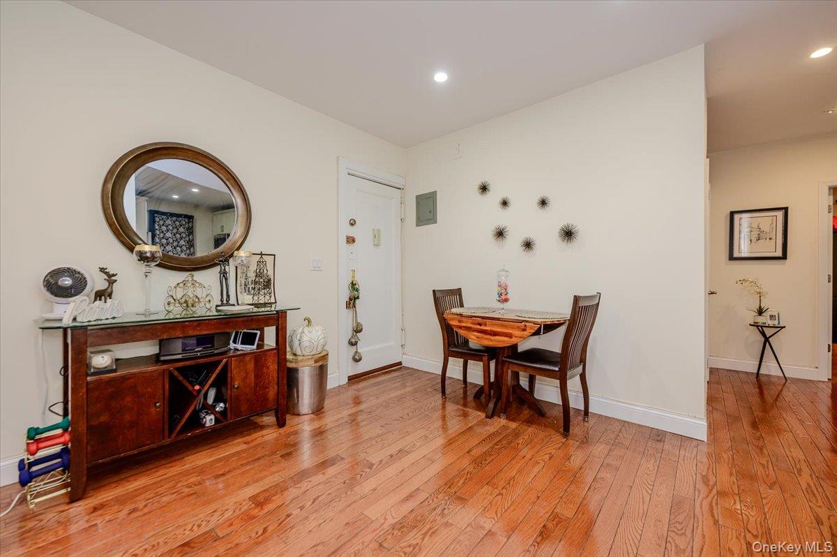 1506 Overing Street 3A