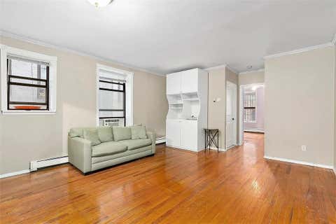 Homes For Sale - 4 W 109 Street #4F<br/> New York (Manhattan), NY 10025