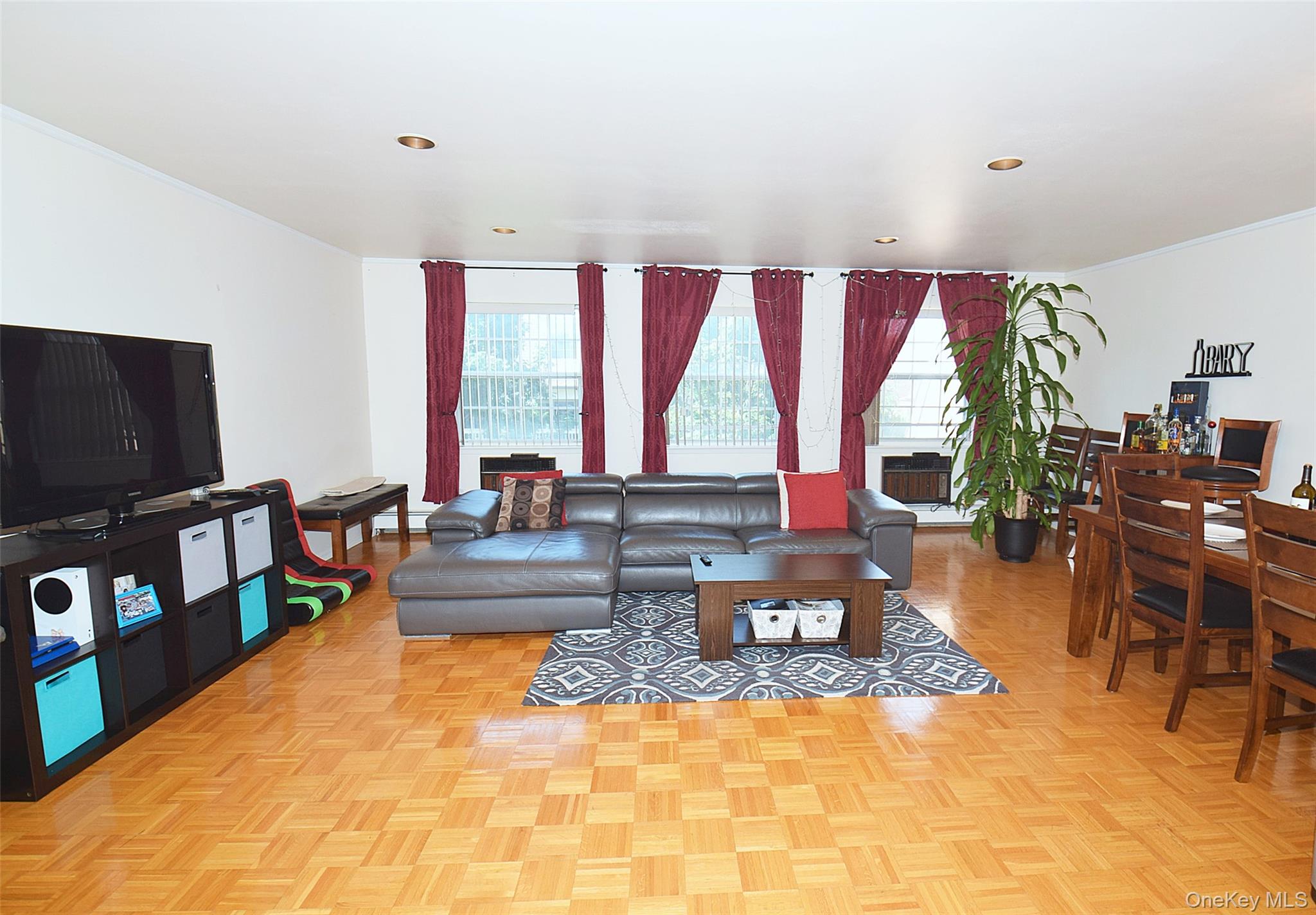 12-34 Diane Place 205 U