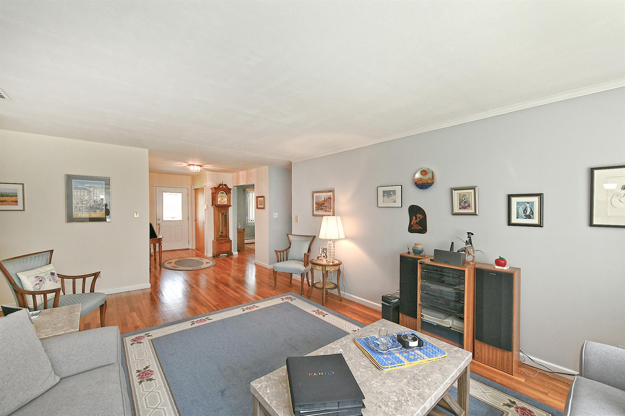 3 Duke Place, Dix Hills, New York image 15