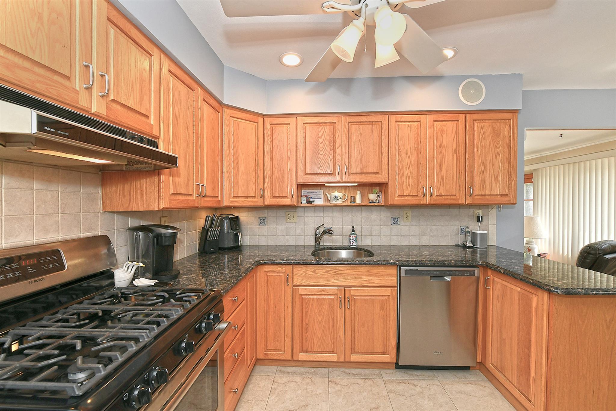3 Duke Place, Dix Hills, New York image 7