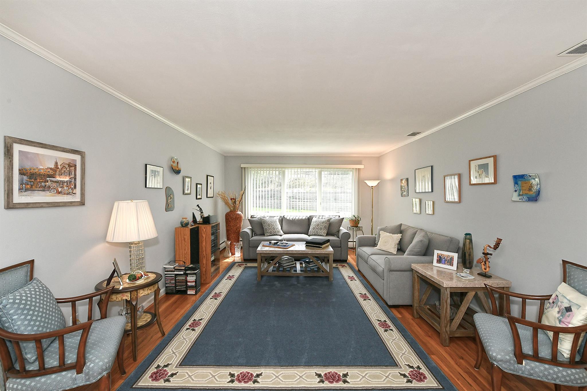 3 Duke Place, Dix Hills, New York image 13