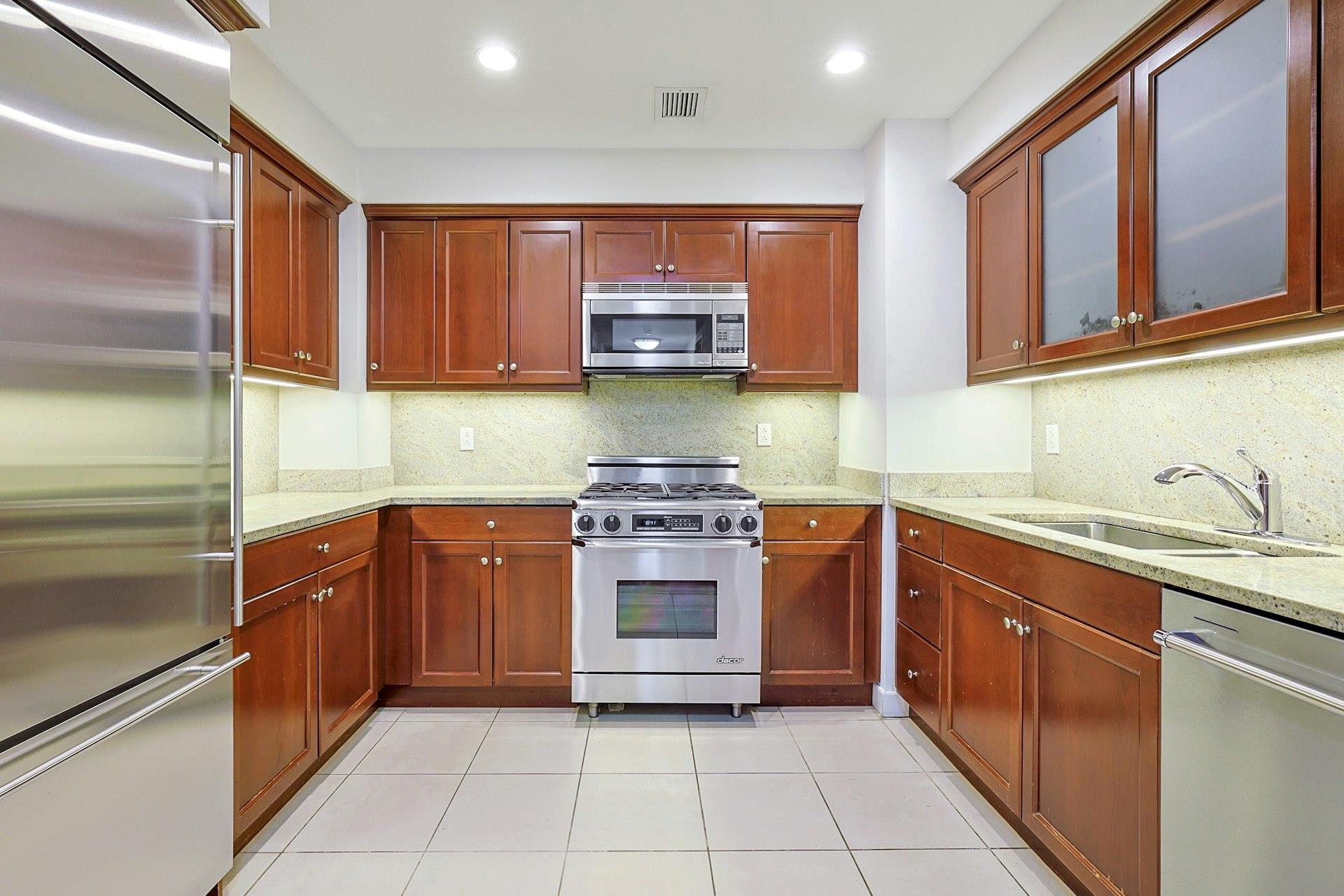 10 City Place #7H, White Plains, New York image 17