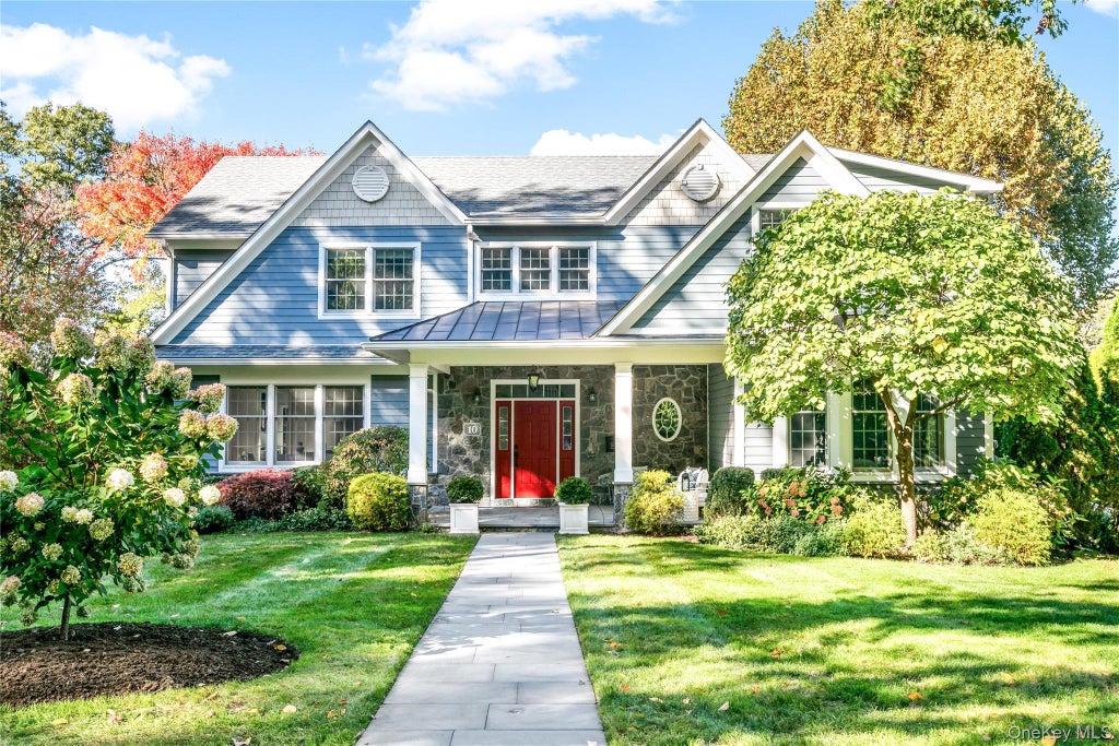 Photo of 10 Warnke Lane, Scarsdale, NY 10583 (MLS # 1063086)