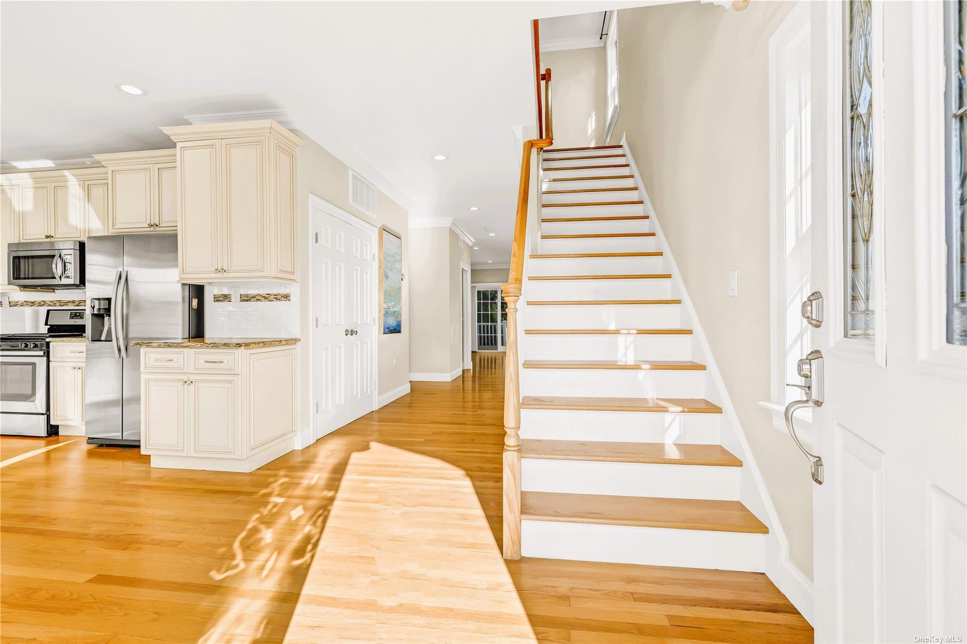 2461 Williams Court, Bellmore, New York image 27