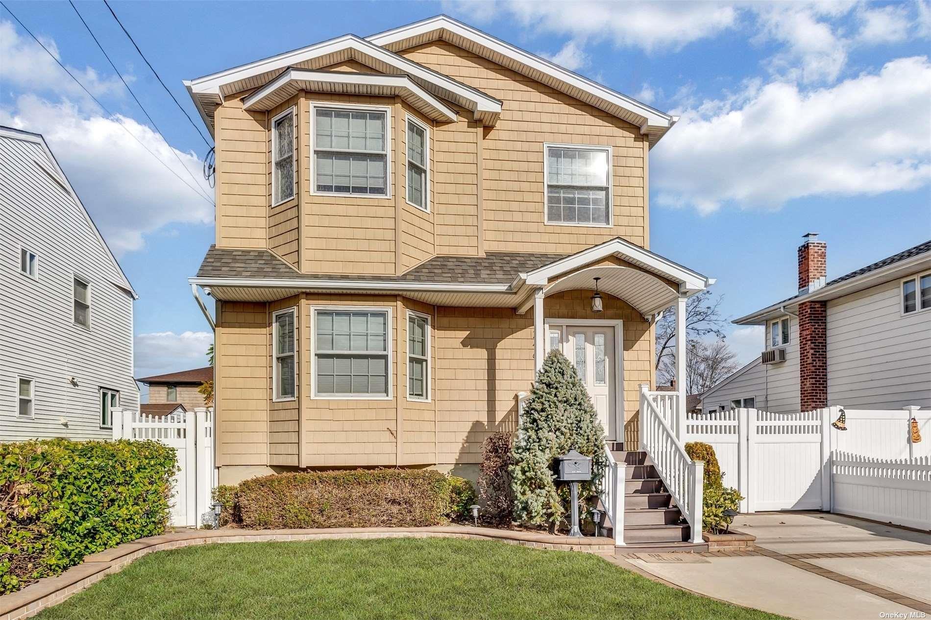 2461 Williams Court, Bellmore, New York image 1