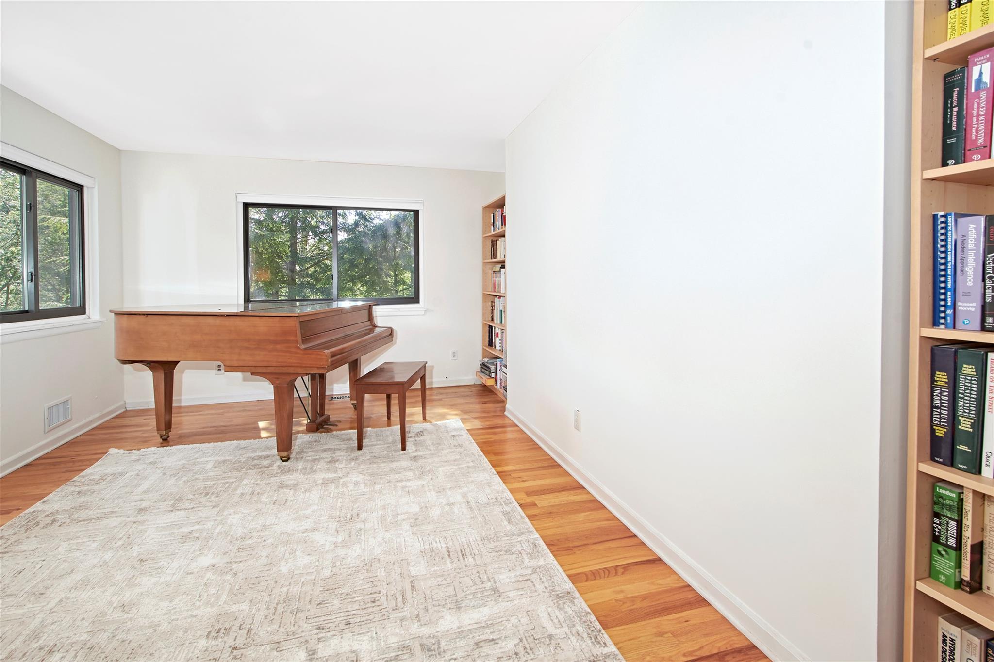 7 High Point Circle, Chappaqua, New York image 17