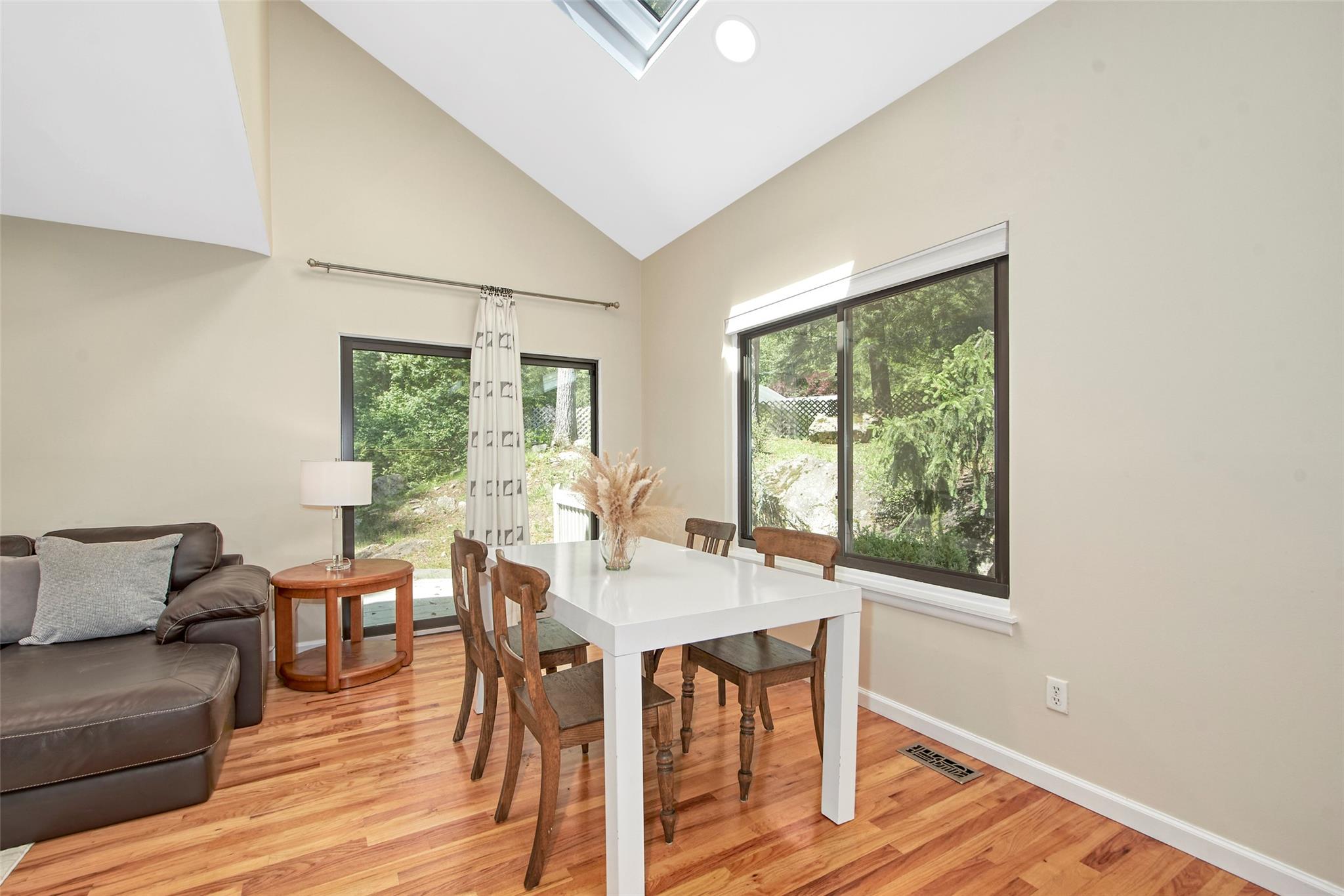 7 High Point Circle, Chappaqua, New York image 15
