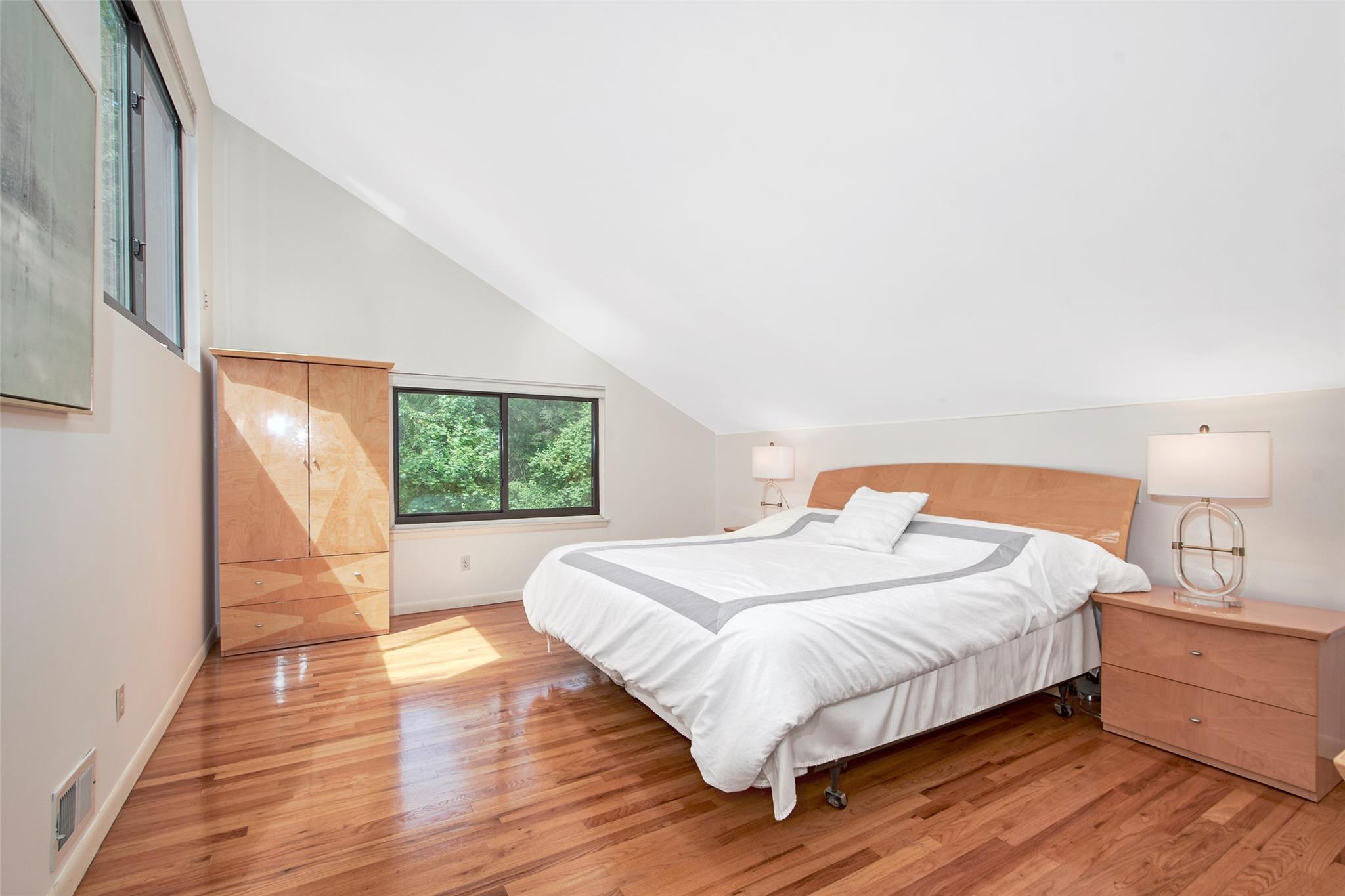 7 High Point Circle, Chappaqua, New York image 20